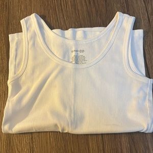 Like new white ribbed tank